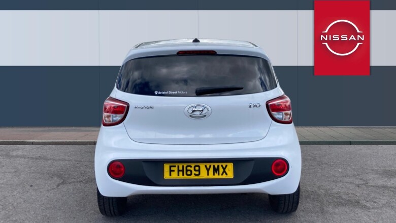 Hyundai i10 1.0 Play 5dr Petrol Hatchback